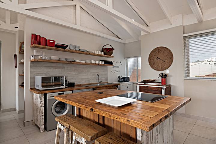 Chaka Sands 15 Kitchen